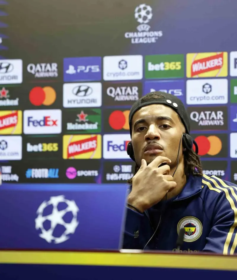 Fenerbahçeli Archie Brown Aston Villa Müsabakası Öncesi İddialı Konuştu