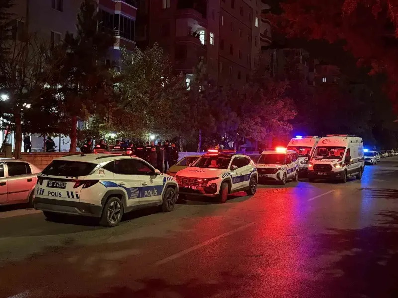 Kayseri'de Aile Faciası: Babasını Öldüren Genç İntihara Kalkıştı