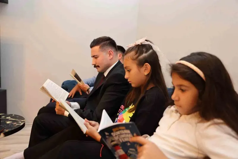 Gökçeada’da Yürütülen Kitap Okuma Projesine Katılım Artarak Devam Ediyor