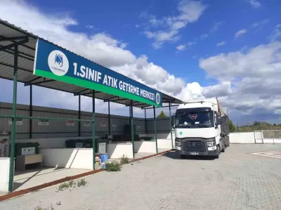 Yunusemre Belediyesi Tarafından Üç Yılda Beş Bin Kilodan Fazla Atık İlaç Bertaraf Edildi