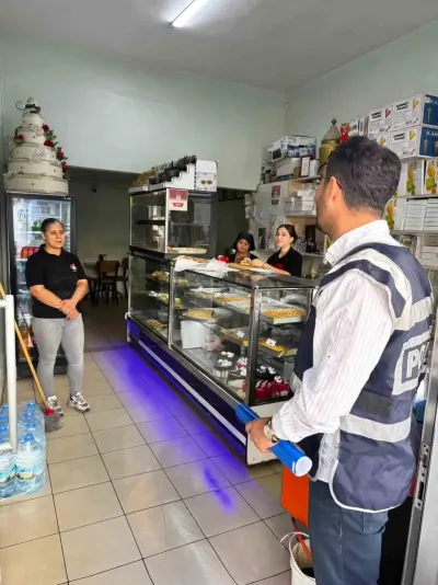 Aydın Karpuzlu'da Ekiplerden Dolandırıcılık Uyarısı
