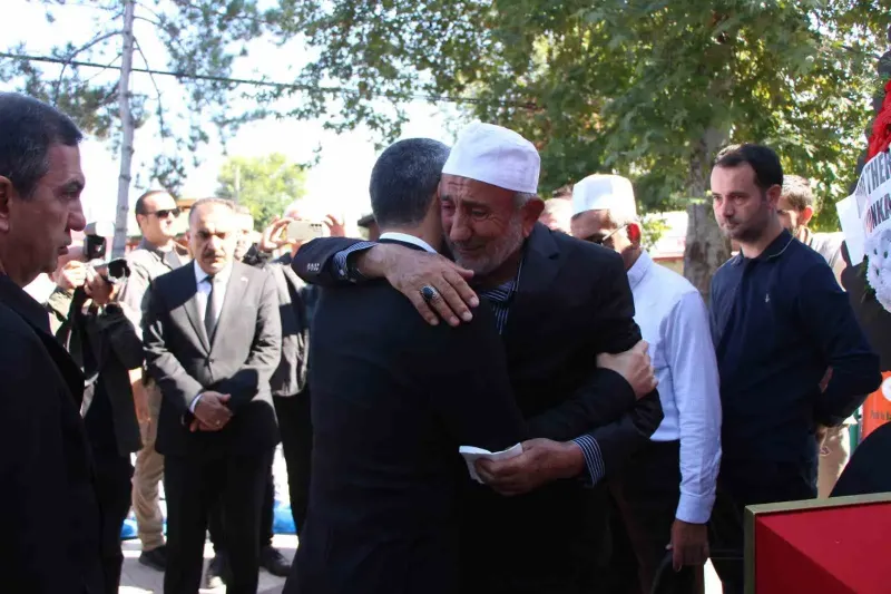 Hayatını Kaybeden Vali Yardımcısı İhsan Ayrancı Memleketinde Toprağa Verildi