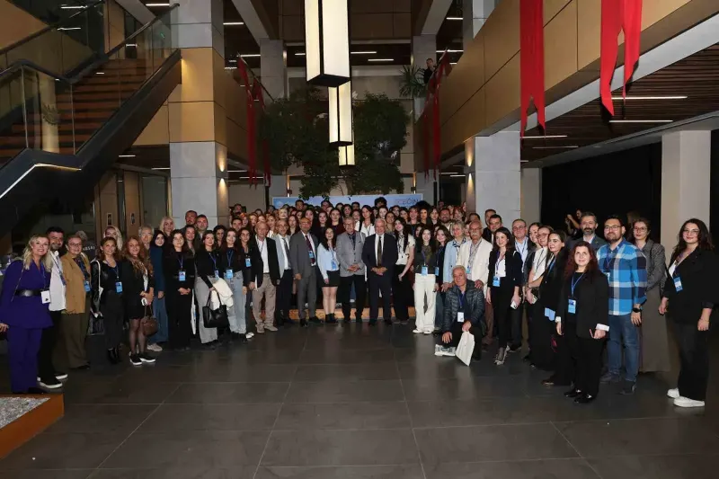 Nilüfer'de Üniversiteliler İçin Geleceğin Liderleri Programı Başladı