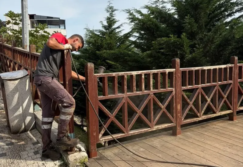 Ordu'nun Seyir Terası Boztepe'de Kent Mobilyaları Yenileniyor