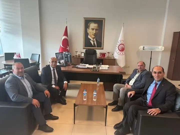 AK Parti Çıldır Teşkilatından Sınır Kapısı Müdürü Mustafa Oğul'a Tebrik Ziyareti