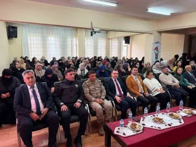 Muş Hasköy'de Ailelerin Katılımıyla Bağımlılıkla Mücadele Semineri Verildi