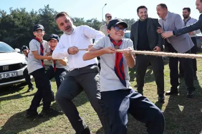 Bursa Büyükşehir Belediyesi Tarafından Hayata Geçirilen İzci Evi Kapılarını Açtı