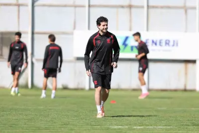 Sivasspor, Bandırmaspor Karşılaşması İçin Top Başı Yaptı