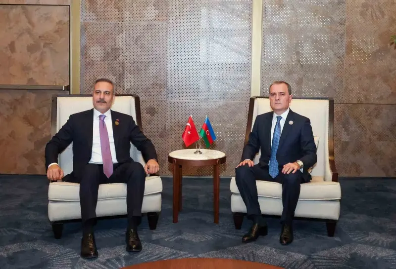 Dışişleri Bakanı Hakan Fidan Bakü De Azerbaycanlı Mevkidaşıyla Görüştü