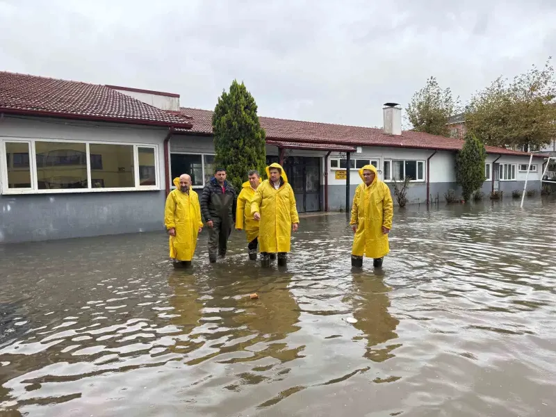 Sakarya Karasu'da Sel Felaketinin Ardından Okullarda Hasar Tespiti Başladı