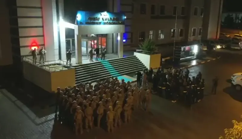 Bitlis'te Düzenlenen Narkotik Operasyonunda 8 Tutuklama