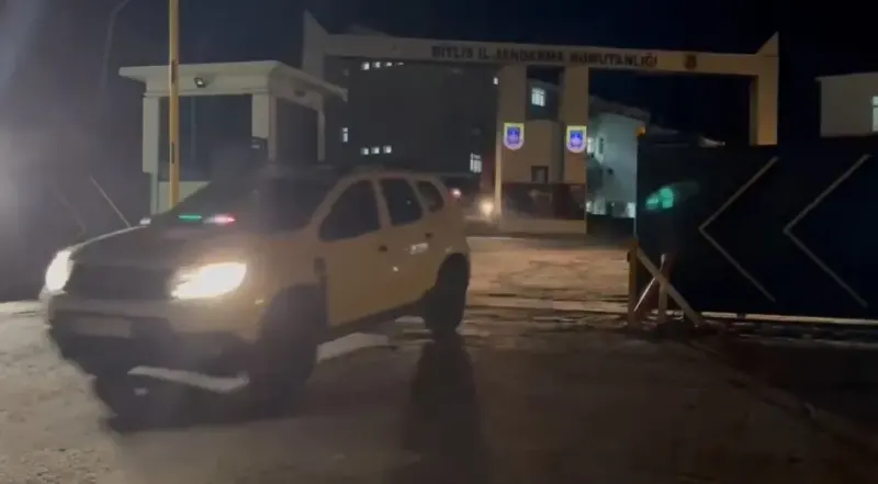 Bitlis'te Düzenlenen Uyuşturucu Operasyonunda Beş Zanlı Tutuklandı