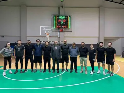 Koçarlı’da Eğitimciler Voleybol Turnuvasında Liderliğe Yükseldi