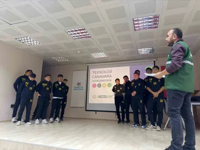 Bayburt'taki Genç Sporculara Bağımlılıkla Mücadele Semineri Verildi
