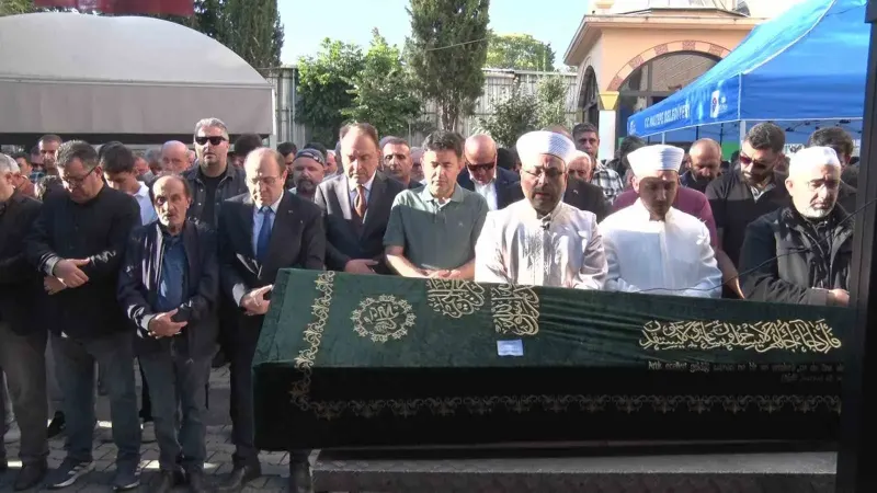 Maltepe'de Çöken Binanın Enkazında Can Veren Hüseyin Özkurt Toprağa Verildi