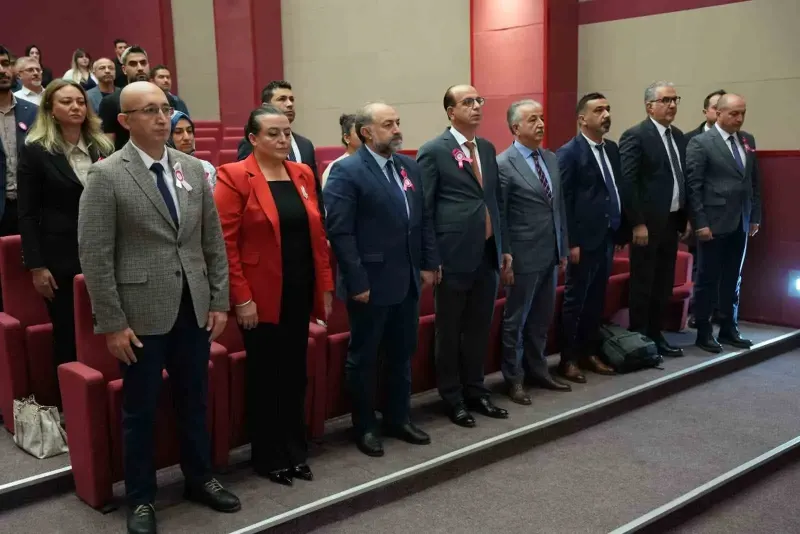 Malatya'da Meme Kanseri Farkındalık Sempozyumu Düzenlendi