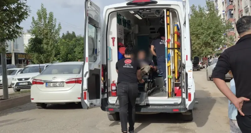 Adıyaman’da Tarım Aletli Saldırı: Bir Kişi Yaralandı