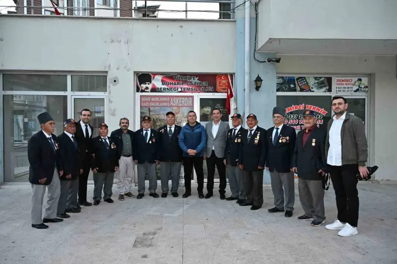 Demircili Dokuz Kıbrıs Gazisi Yarım Asır Sonra Yeniden Harekât Topraklarında