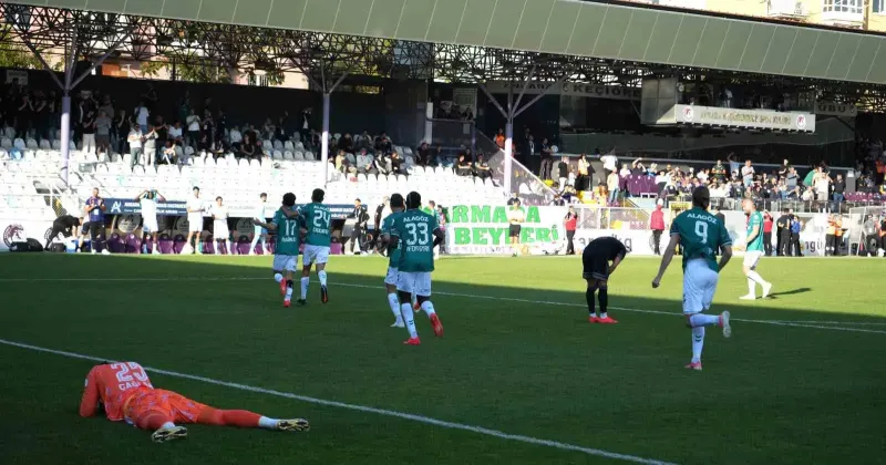 Iğdır FK, Batman Petrolspor'u Sahasında 2-1 Mağlup Etti