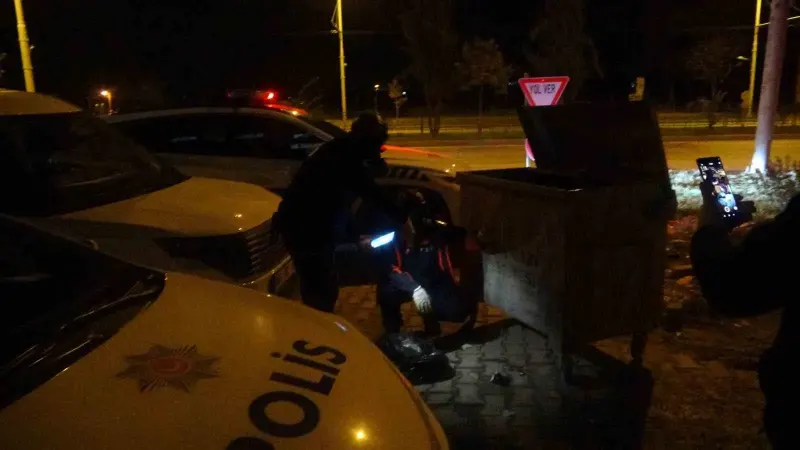 Malatya'da Yurt Odasında Kırılan Termometreden Yayılan Cıva 2 Öğrenciyi Hastanelik Etti