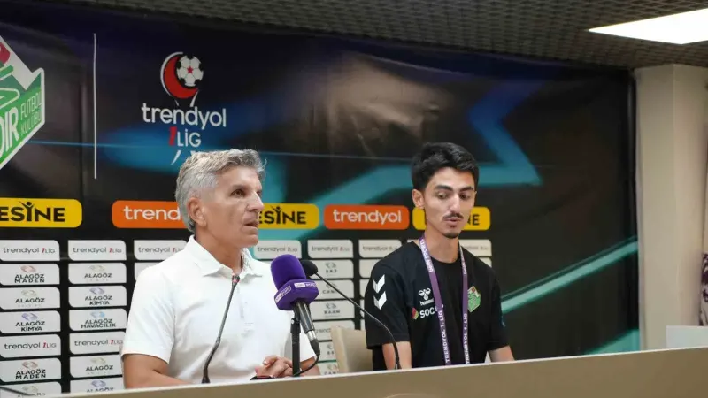 Iğdır FK Teknik Direktörü Kenan Koçak'tan Batman Petrolspor Değerlendirmesi