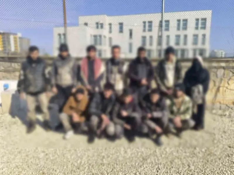 Şanlıurfa'da Jandarma Operasyonu: 68 Kaçak Göçmen Yakalandı
