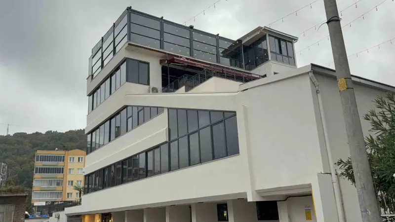 Samsun'da Restoran Asansörü Düştü: Genç Garson Yaşamını Yitirdi