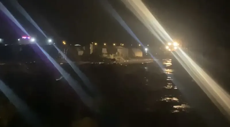 Bursa'da Sağanak Yağış Çadırları Su Bastı, İşçiler İçin Yeni Alanlar Açıldı