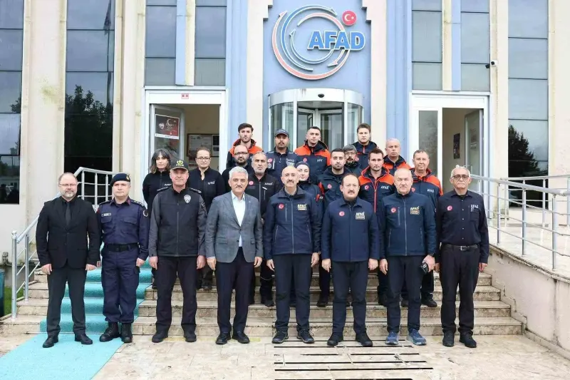 Düzce'de Yoğun Yağış Sonrası İl Afet Merkezinde Kritik Koordinasyon Toplantısı