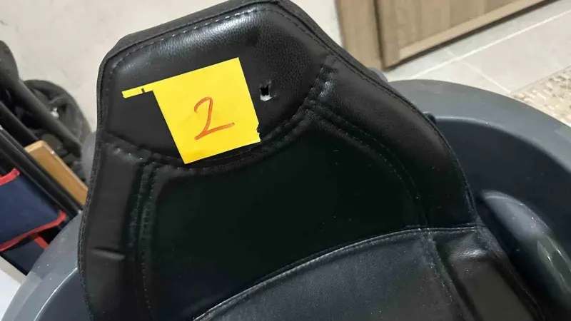 Kayseri’de Evin Penceresinden Giren Kurşun Akülü Aracı Vurdu