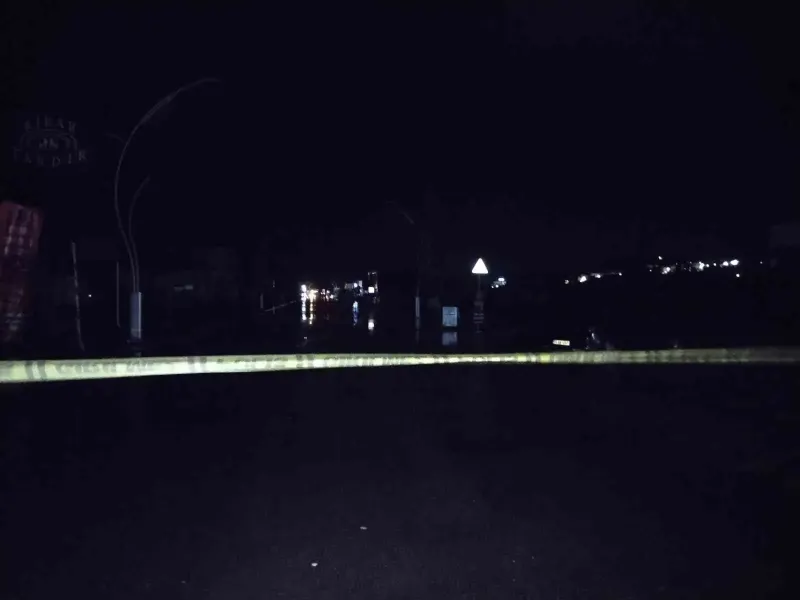 Şile’de Sağanak Nedeniyle Üsküdar Caddesi Ulaşıma Kapandı