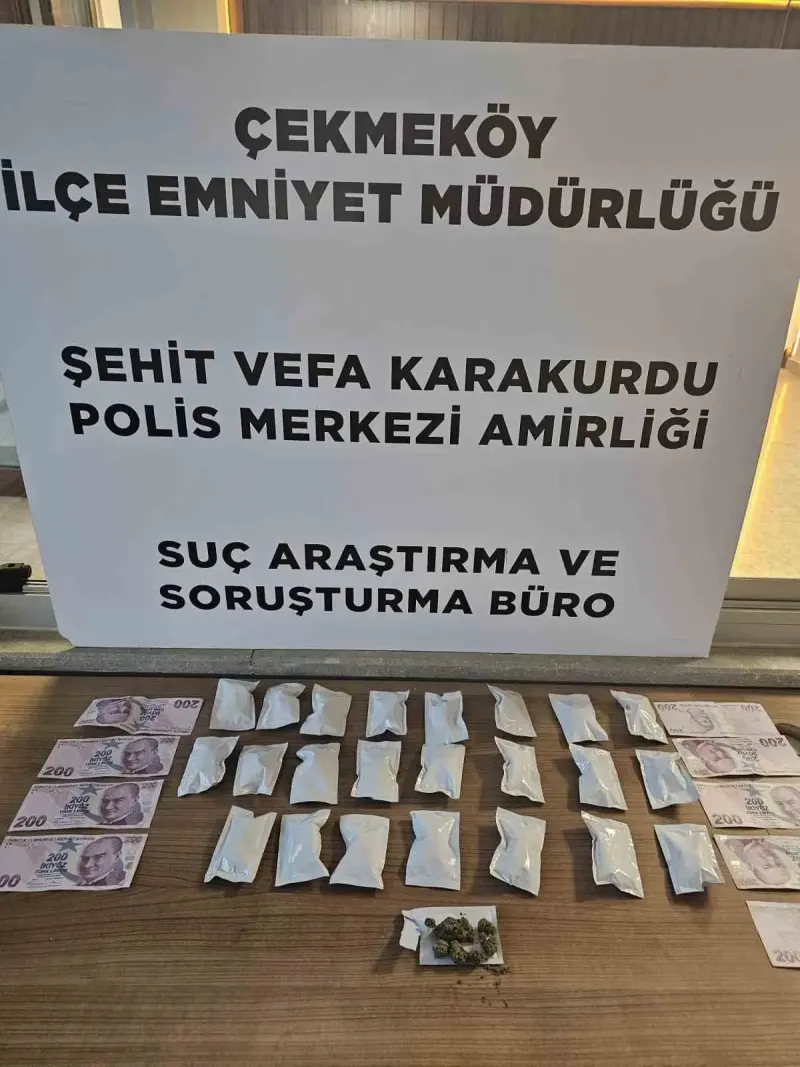 Çekmeköy'de Otomobilin Gizli Bölmesinde Uyuşturucu Bulundu