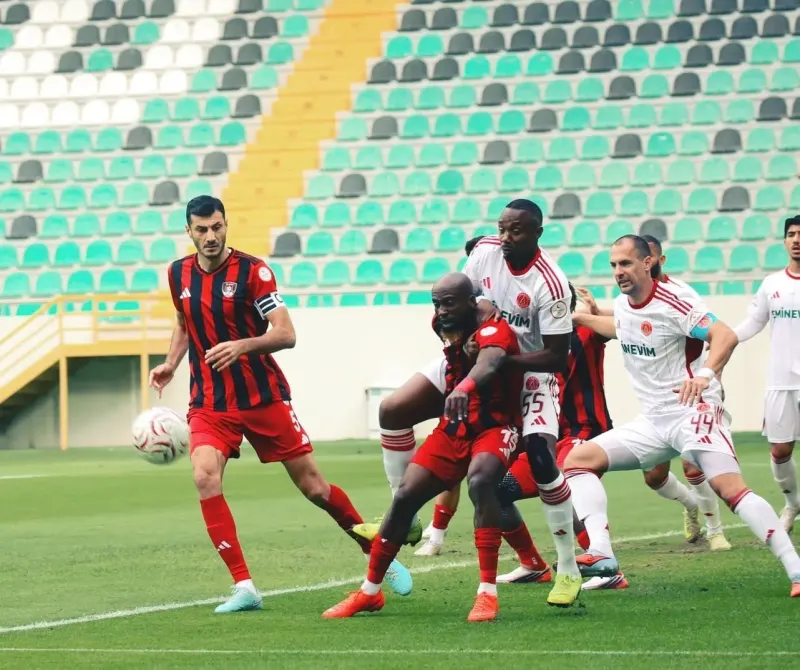Trendyol 1. Lig'de Vanspor FK Sahasında Ümraniyespor'a 2-0 Mağlup Oldu