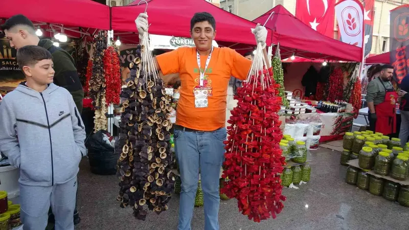 Kilis Biber Festivali Renkli Görüntülere Sahne Olmaya Devam Ediyor