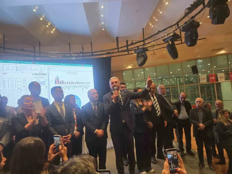 Yeni Parti Bursa İl Başkanlığı Seçiminde Nihat Yeşiltaş Güven Tazeledi