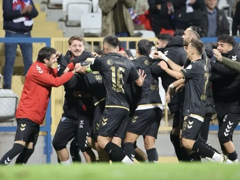Karabük İdmanyurdu Sahasında Silivrispor'u Tek Golle Geçti