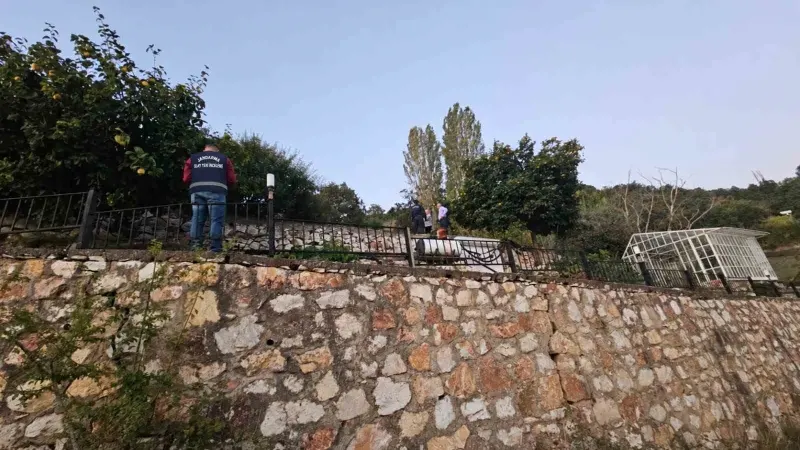 Bursa'da Villa Bahçesinden Yarımlık Milyonluk Güneş Paneli Hırsızlığı