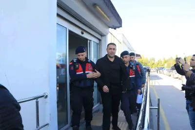 Çukurova Belediye Başkanı Emrah Kozay Gözaltına Alındı