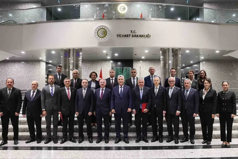 Bakan Bolat Otomotiv Sektörüyle Bir Araya Geldi