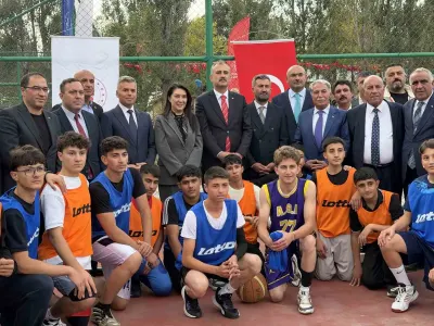 Ağrı'da Ahmed-i Hani Kültür Parkı Törenle Hizmete Girdi