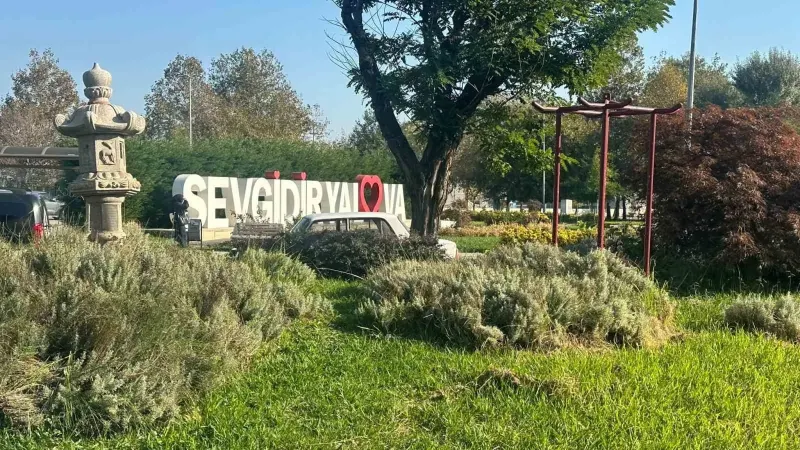 Yalova Belediyesi Parkındaki Tarihi Japon Barış Çanı Hırsızlığında Hurdacı İddiası