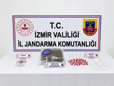 İzmir'de Jandarmadan Uyuşturucu ve Kaçak Sigara Baskını: 2 Tutuklama