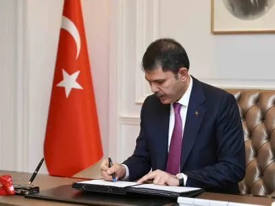 Bakan Kurum Hatay’da Yeni Yuvasına Kavuşan Depremzedenin Görüntülerini Paylaştı