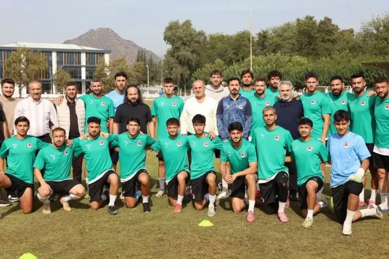 İncirliova Belediyespor Sezonu Açtı, Başkan Kaya'dan Takıma Tam Destek