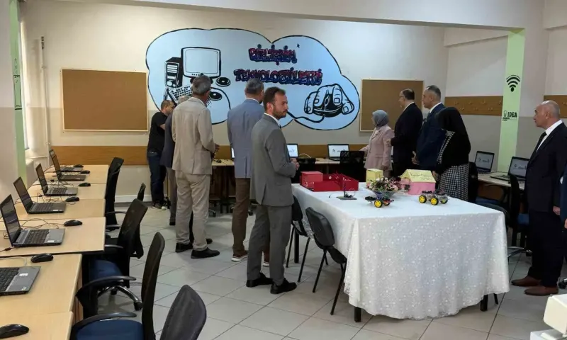 Düzce Üniversitesi'nden Öğrencilerin Teknolojiye Erişimini Güçlendiren Proje