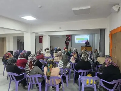 Gediz İlçesinde Velilere Yönelik Kapsamlı Okul Ve Aile Eğitimi Düzenlendi