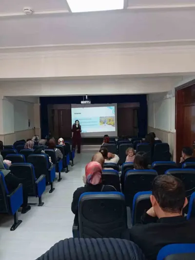 Bilecik'te Velilere Yönelik Okul Ve Aile Eğitimi Düzenlendi