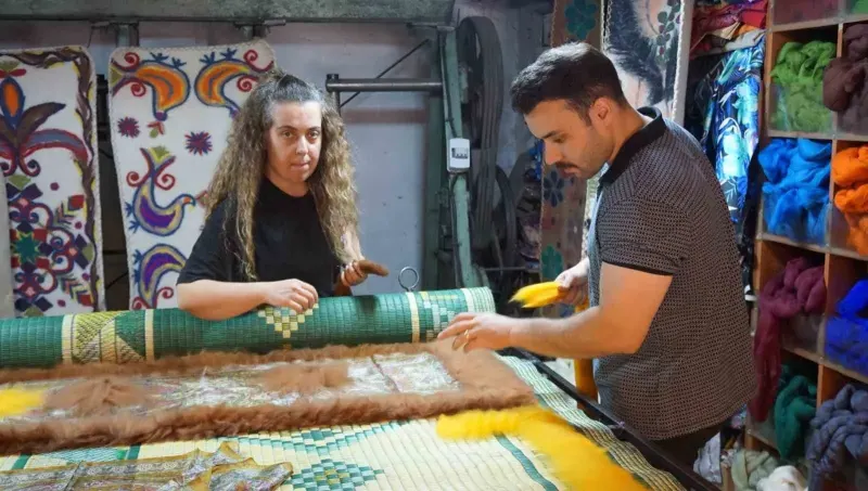 Ata Yadigarı Keçecilik Sanatında Dördüncü Kuşak Tezgâh Başında Yetişiyor