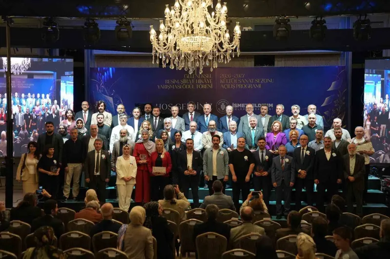 Ümraniye Belediyesi 2026-2027 Kültür Ve Sanat Sezonu Ödüllü Törenle Başladı