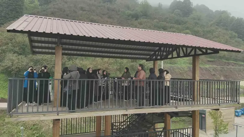 Düzce'de Öğrenciler Efteni Gölü'nde Kuş Gözlemi Gerçekleştirdi